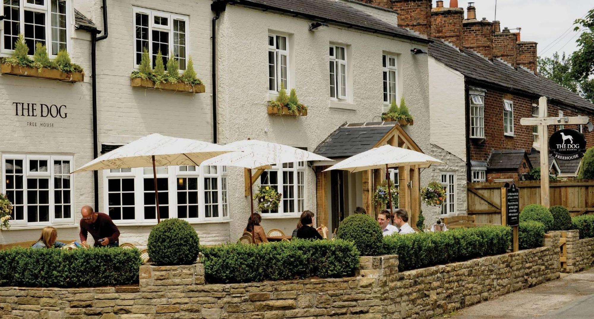 The Dog In Over Peover Knutsford Exteriör bild
